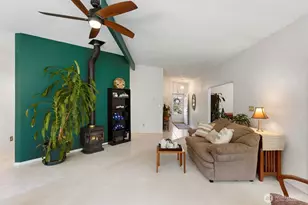 91 E Jack Pine Ln, Union, WA 98592 - Photo 7
