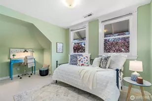 943 NW 60th St, Seattle, WA 98107 - Photo 17