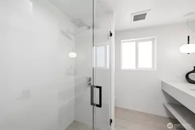 14022 Meridian Avenue S, Everett, WA 98208 - Photo 11