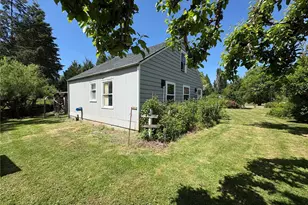 3781 W Skokomish Valley Rd, Shelton, WA 98584 - Photo 5