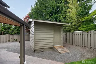 10611 237th Pl SW, Edmonds, WA 98020 - Photo 31