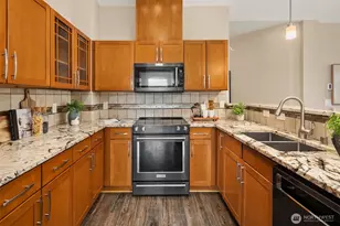 2830 SW Raymond St, Seattle, WA 98126 - Photo 9