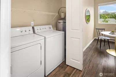 2830 SW Raymond Street #301, Seattle, WA 98126 - Photo 11