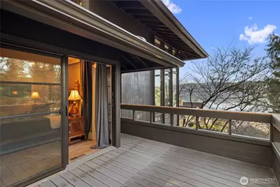 5425 96th Avenue SE, Mercer Island, WA 98040 - Photo 17