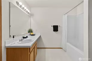 11601 212th St E, Graham, WA 98338 - Photo 31