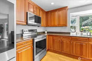 9023 NE 132nd Pl, Kirkland, WA 98034 - Photo 19