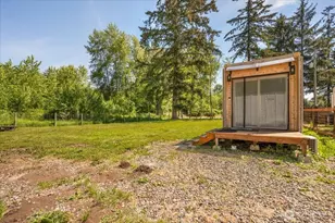 26709 Entwhistle Rd E, Buckley, WA 98321 - Photo 35
