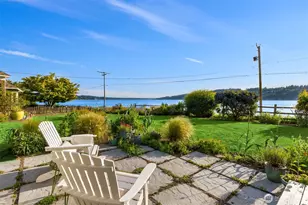 3700 Crystal Springs Dr NE, Bainbridge Island, WA 98110 - Photo 11