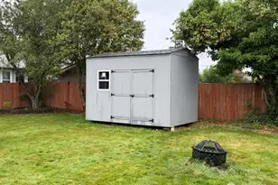 1609 W Pioneer Ave, Puyallup, WA 98371 - Photo 31