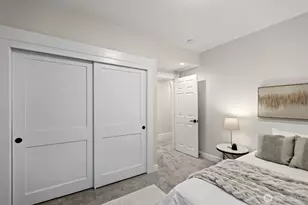 2525 12th Ave W, Seattle, WA 98119 - Photo 25