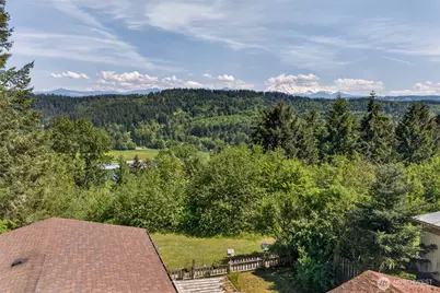 13413 Cedar Cir E, Bonney Lake, WA 98391 - Photo 5
