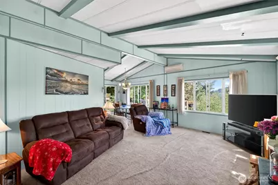 13413 Cedar Cir E, Bonney Lake, WA 98391 - Photo 9