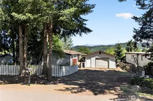 13413 Cedar Cir E, Bonney Lake, WA 98391 - Photo 1