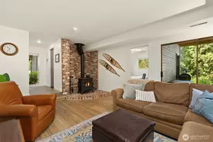 10621 Battle Point Dr NE, Bainbridge Island, WA 98110 - Photo 21