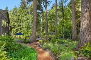 10621 Battle Point Dr NE, Bainbridge Island, WA 98110 - Photo 31