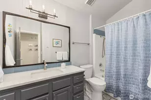 10621 Battle Point Dr NE, Bainbridge Island, WA 98110 - Photo 19