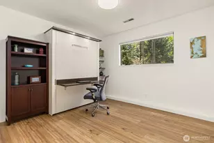 10621 Battle Point Dr NE, Bainbridge Island, WA 98110 - Photo 23