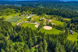10621 Battle Point Dr NE, Bainbridge Island, WA 98110 - Photo 37