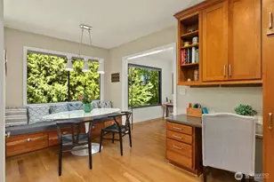 10621 Battle Point Dr NE, Bainbridge Island, WA 98110 - Photo 11
