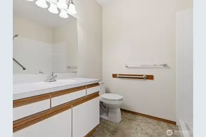 323 N Laventure Road #C, Mount Vernon, WA 98273 - Photo 17