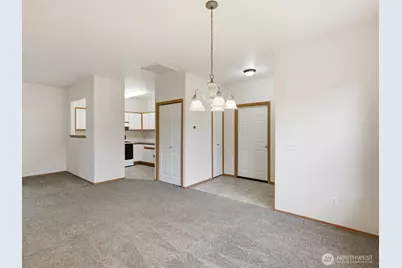323 N Laventure Road #C, Mount Vernon, WA 98273 - Photo 7