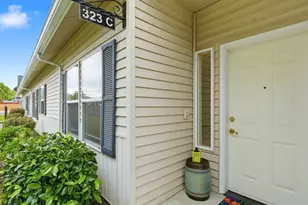 323 N Laventure Rd, Mount Vernon, WA 98273 - Photo 3