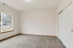 323 N Laventure Rd, Mount Vernon, WA 98273 - Photo 15