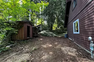 2265 NE 177th St, Shoreline, WA 98155 - Photo 3