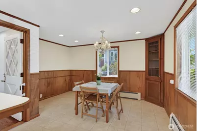 631 Giltner Lane, Edmonds, WA 98020 - Photo 15
