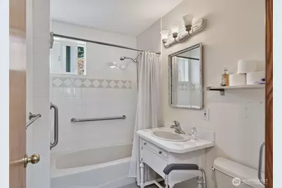 631 Giltner Lane, Edmonds, WA 98020 - Photo 23