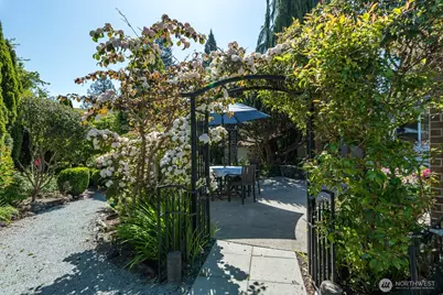 631 Giltner Lane, Edmonds, WA 98020 - Photo 27