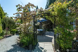 631 Giltner Ln, Edmonds, WA 98020 - Photo 27