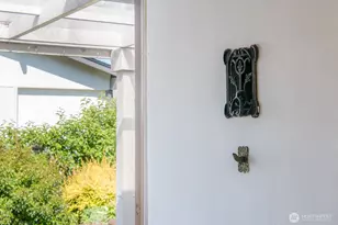 631 Giltner Ln, Edmonds, WA 98020 - Photo 37