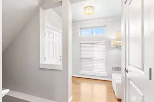 2331 NE Park Dr, Issaquah, WA 98029 - Photo 5