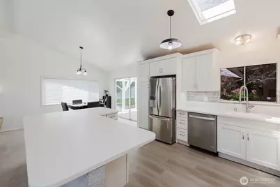 4958 NW Eldorado Boulevard, Bremerton, WA 98312 - Photo 9