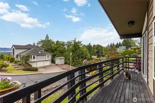 209 Curtis Dr, Longview, WA 98632 - Photo 9