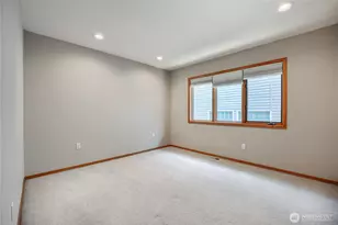 15810 SE 45th Pl, Bellevue, WA 98006 - Photo 23