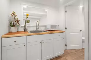 9326 California Ave SW, Seattle, WA 98136 - Photo 29