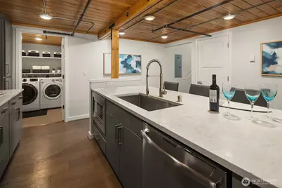 3298 NE 65th Street #103, Seattle, WA 98115 - Photo 15