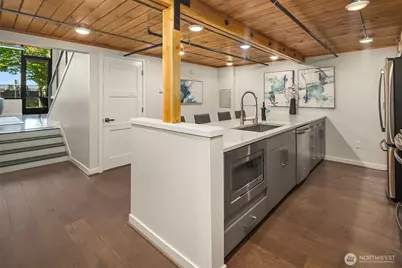 3298 NE 65th Street #103, Seattle, WA 98115 - Photo 11