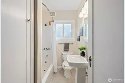 1120 N Montgomery Avenue, Bremerton, WA 98312 - Photo 23