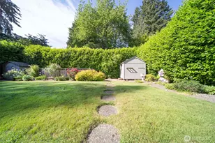 17452 NE 12th St, Bellevue, WA 98008 - Photo 31