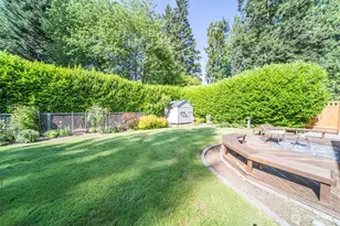 17452 NE 12th St, Bellevue, WA 98008 - Photo 33