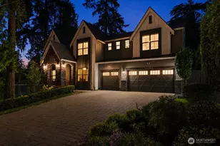 10668 SE 32nd St, Bellevue, WA 98004 - Photo 3