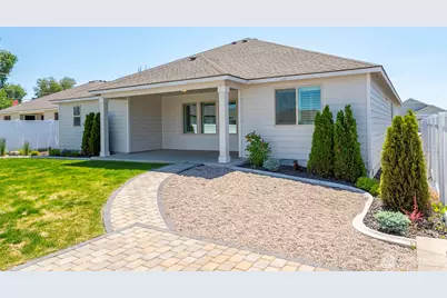 4212 W Sandy Court, Moses Lake, WA 98837 - Photo 3
