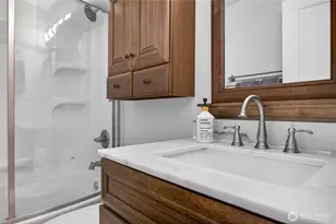 10037 NE 138th Pl, Kirkland, WA 98034 - Photo 19