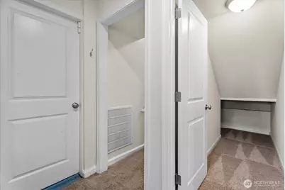 18711 64th Avenue W, Lynnwood, WA 98037 - Photo 17