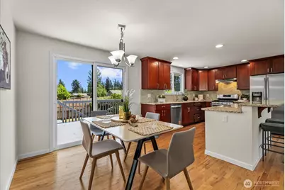 18711 64th Avenue W, Lynnwood, WA 98037 - Photo 5