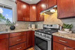 18711 64th Ave W, Lynnwood, WA 98037 - Photo 9