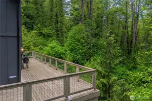 8636 NE Belle Hl Ln, Bainbridge Island, WA 98110 - Photo 33